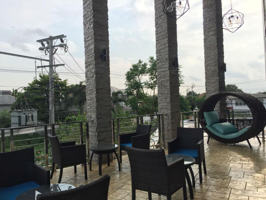 Anna-Nava Pakkret Hotel Nonthaburi Ngoại thất bức ảnh